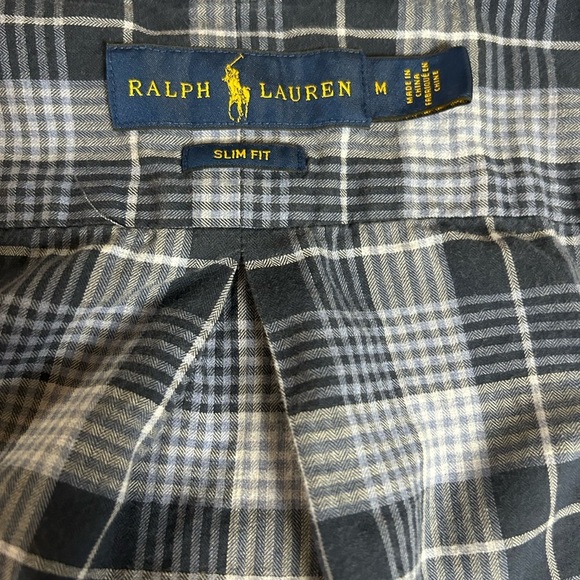 Ralph Lauren Mens button down shirt in medium. Navy and light blue check. - Picture 3 of 5